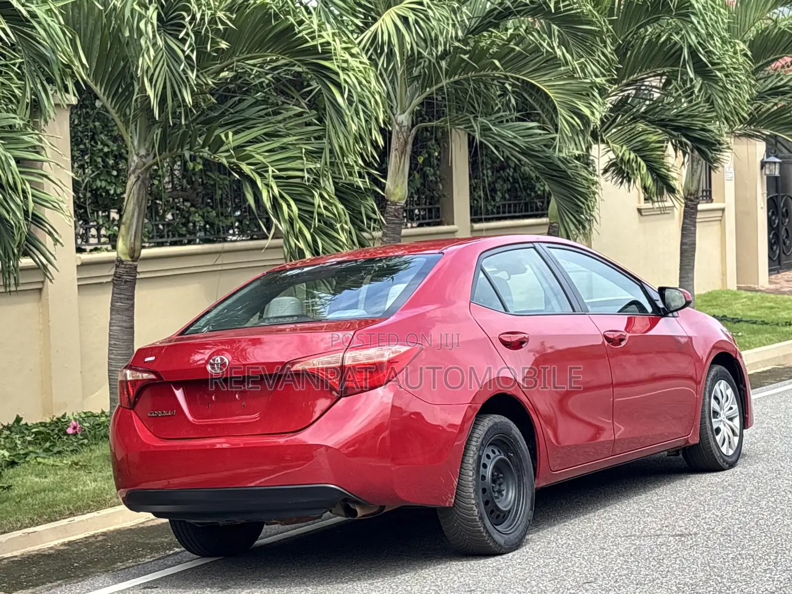 Toyota Corolla 2016 Red
