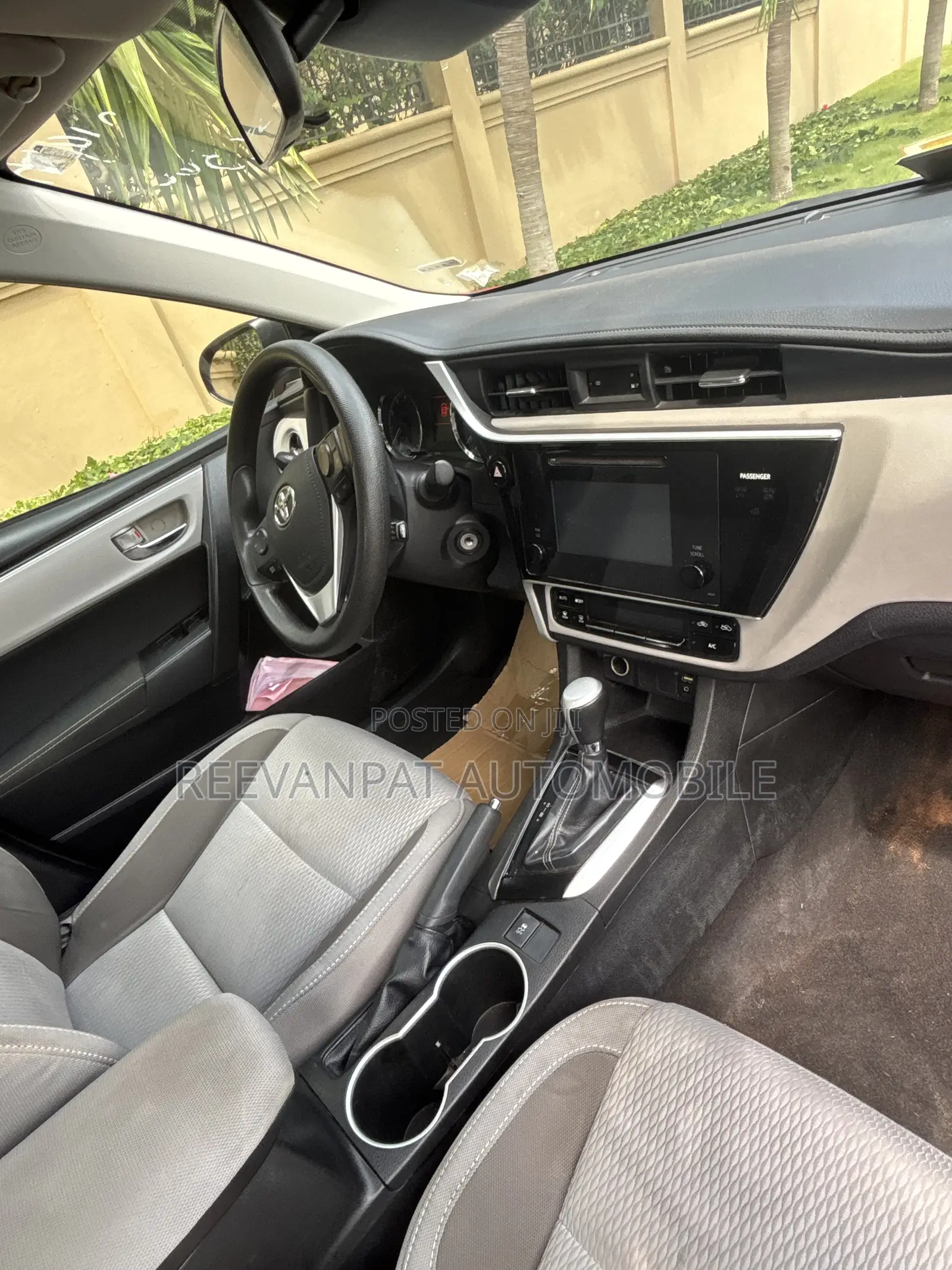 Toyota Corolla 2016 Red