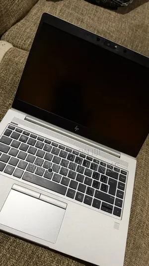 Laptop HP EliteBook 745 G6 16GB AMD Ryzen 7 SSD 256GB