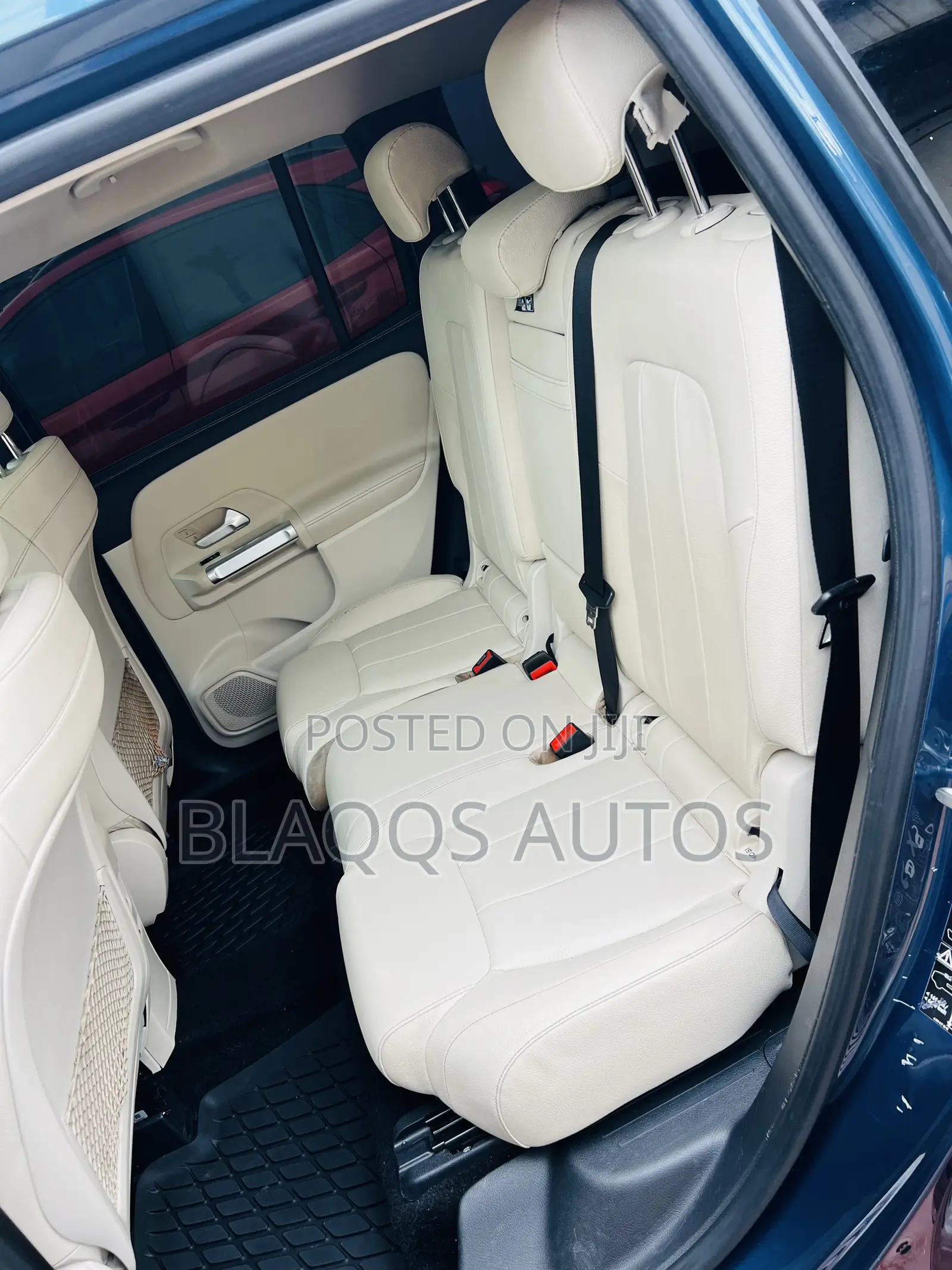 Mercedes-Benz GLB-Class 2021 Blue