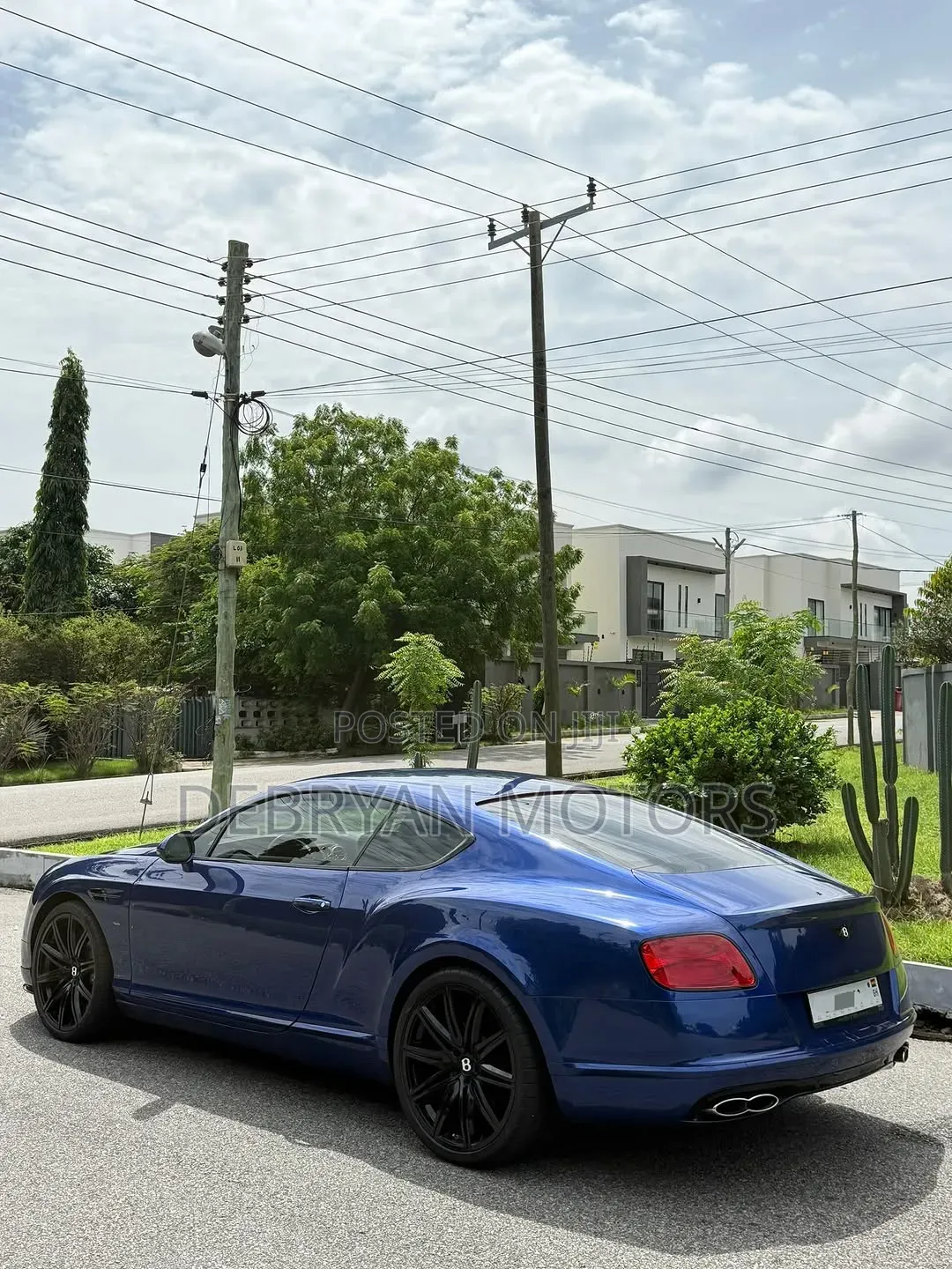 Bentley Continental 2017 Blue
