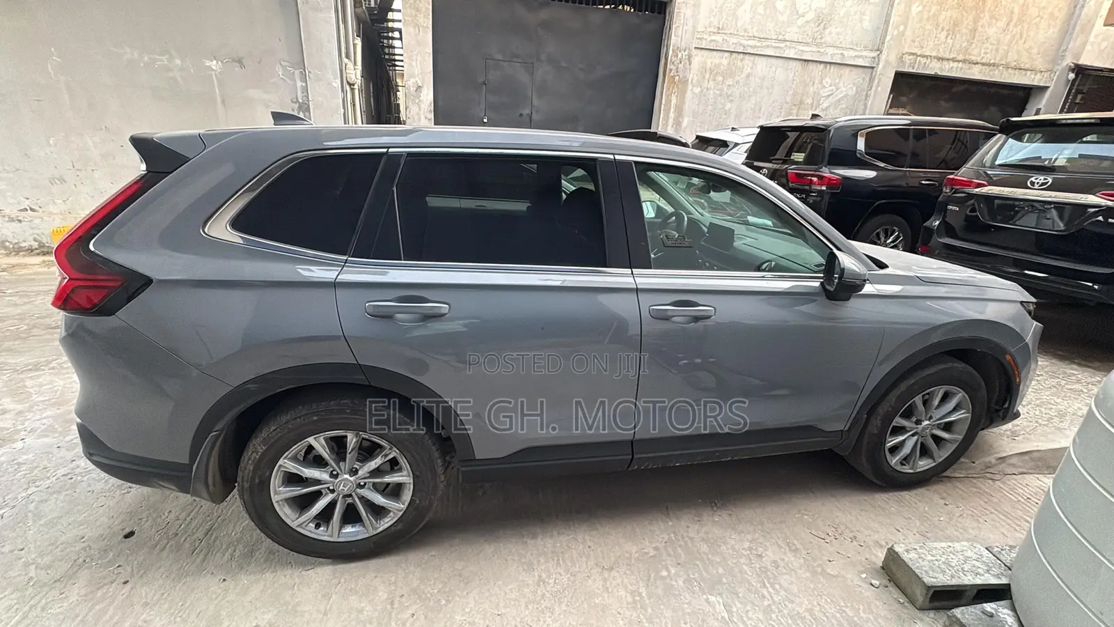 Honda CR-V 2024 Gray
