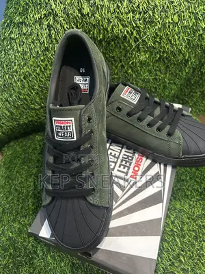 Vision Street Wear Suede Low-Top