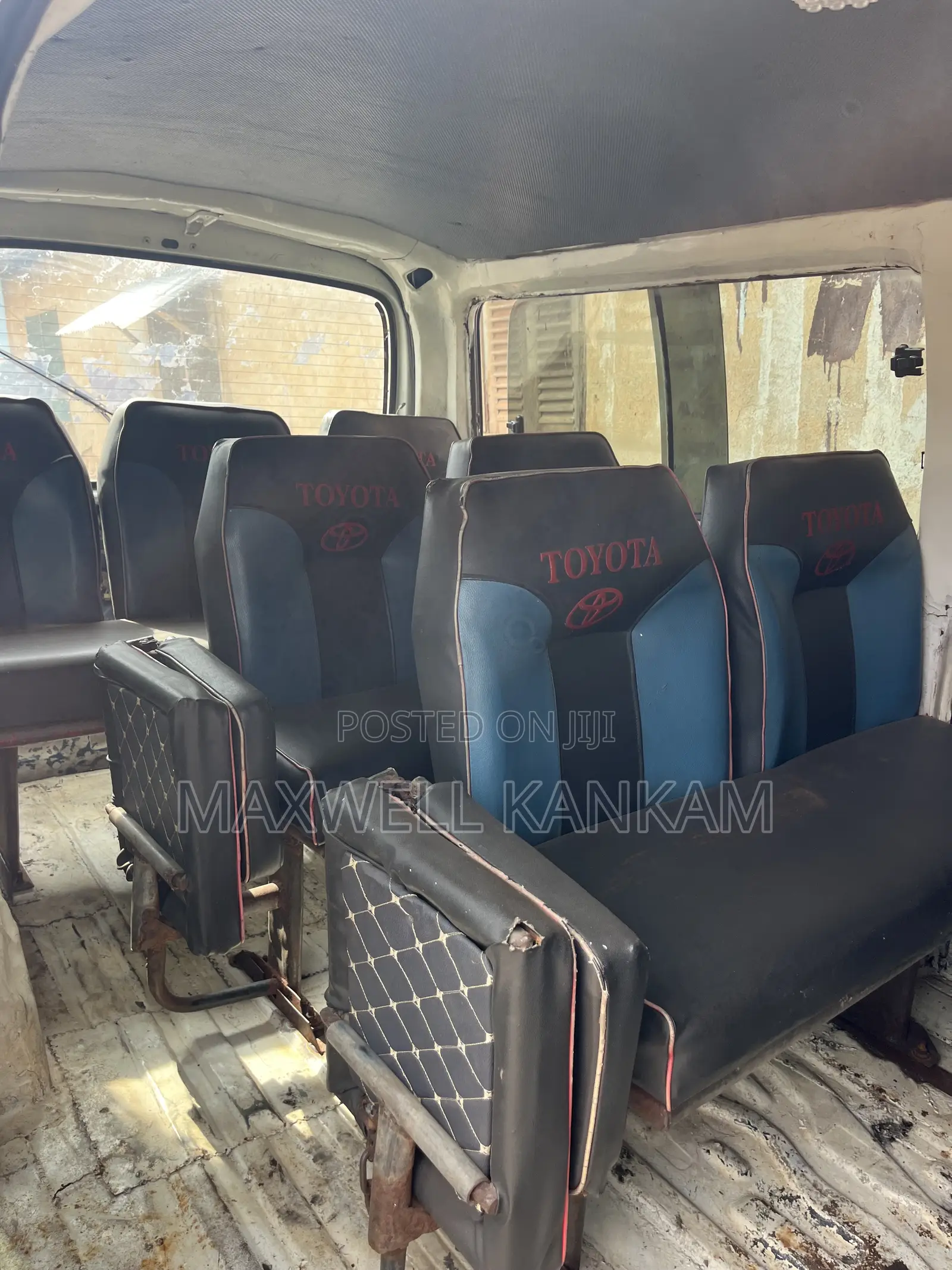 Toyota HiAce 2008 White