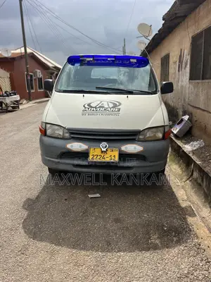 Toyota HiAce 2008 White
