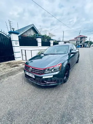 Volkswagen Passat 1.8T S 4dr Sedan (1.8L 4cyl) 2017 Gray