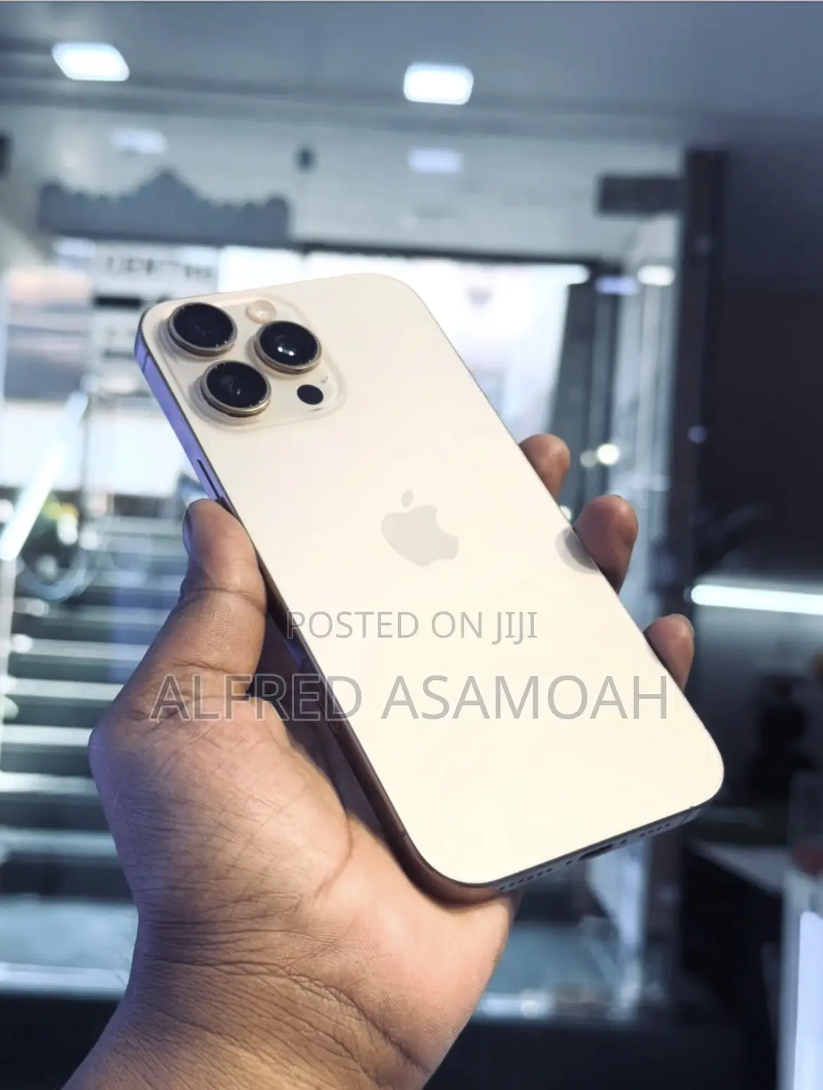 New Apple iPhone 16 Pro Max 256 GB Gold