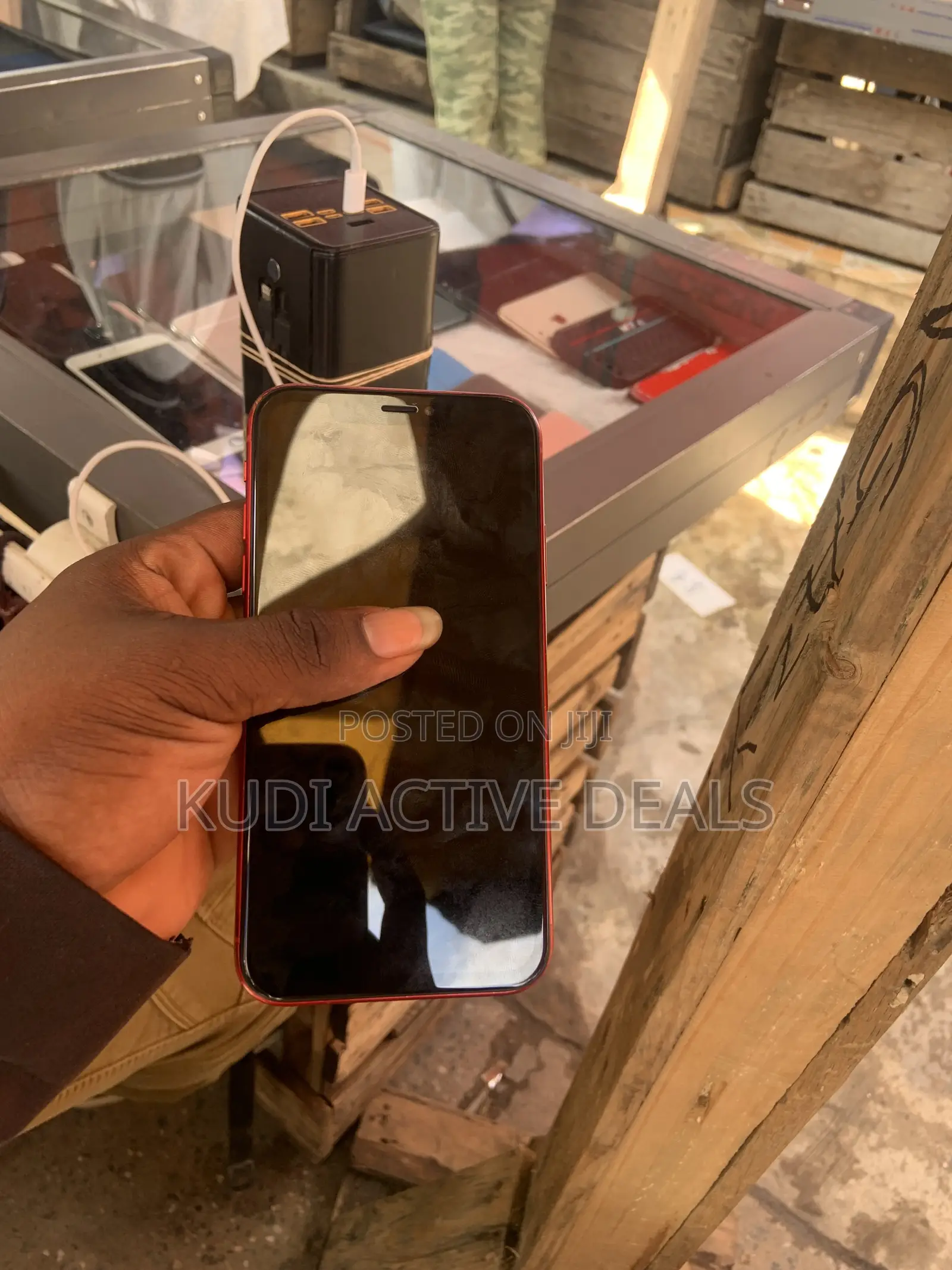 New Apple iPhone XR 64 GB Red