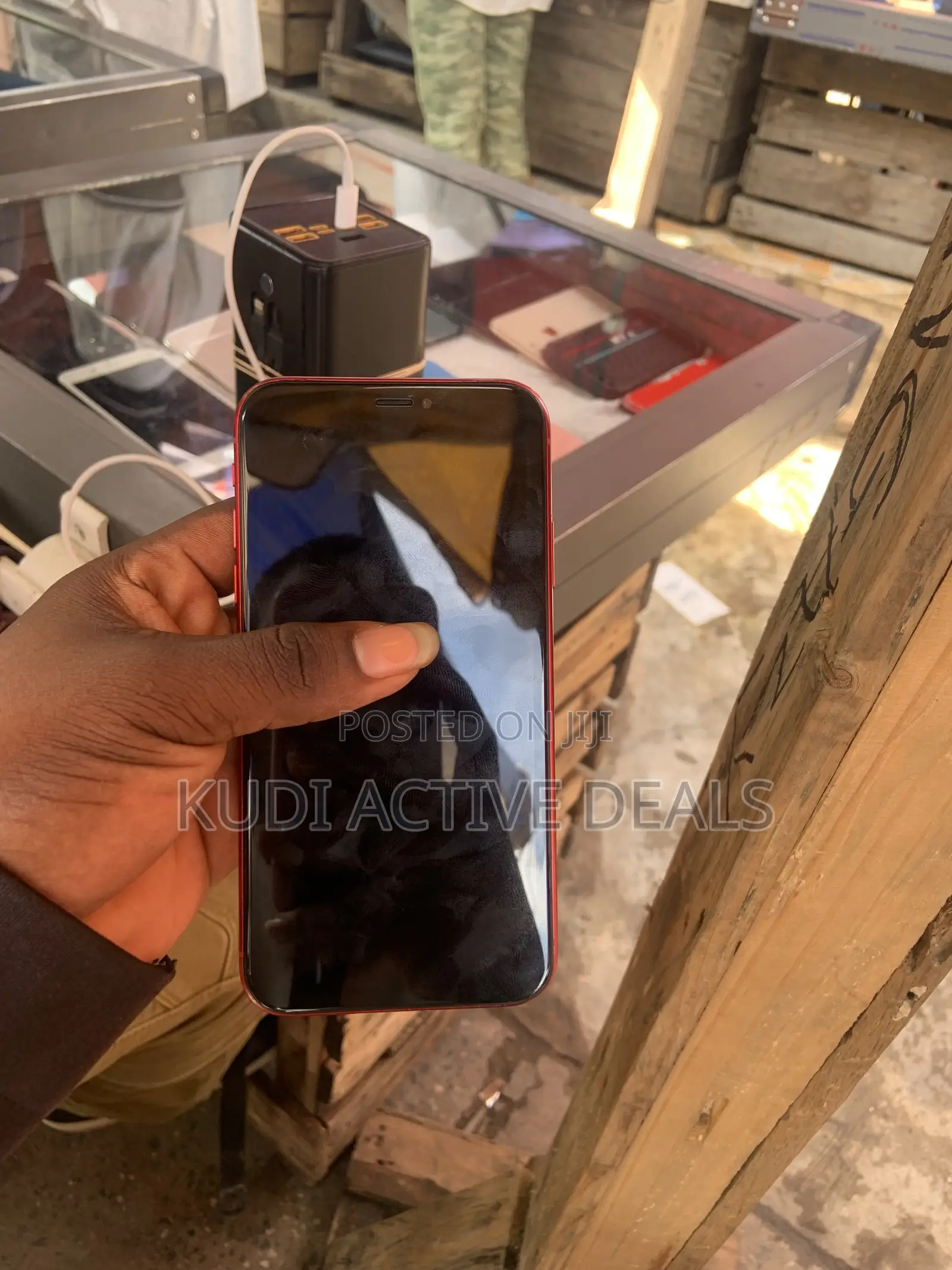 New Apple iPhone XR 64 GB Red