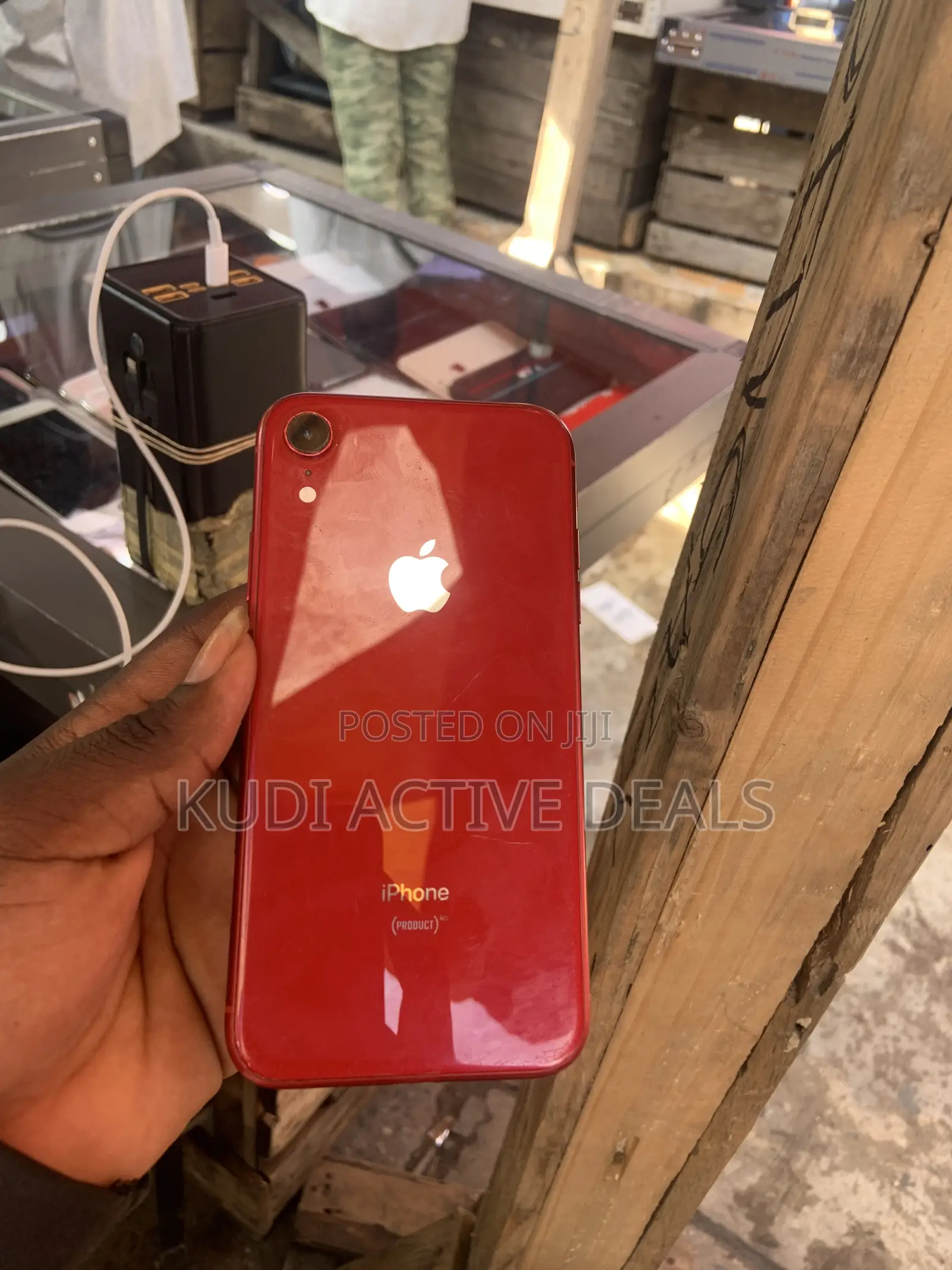 New Apple iPhone XR 64 GB Red