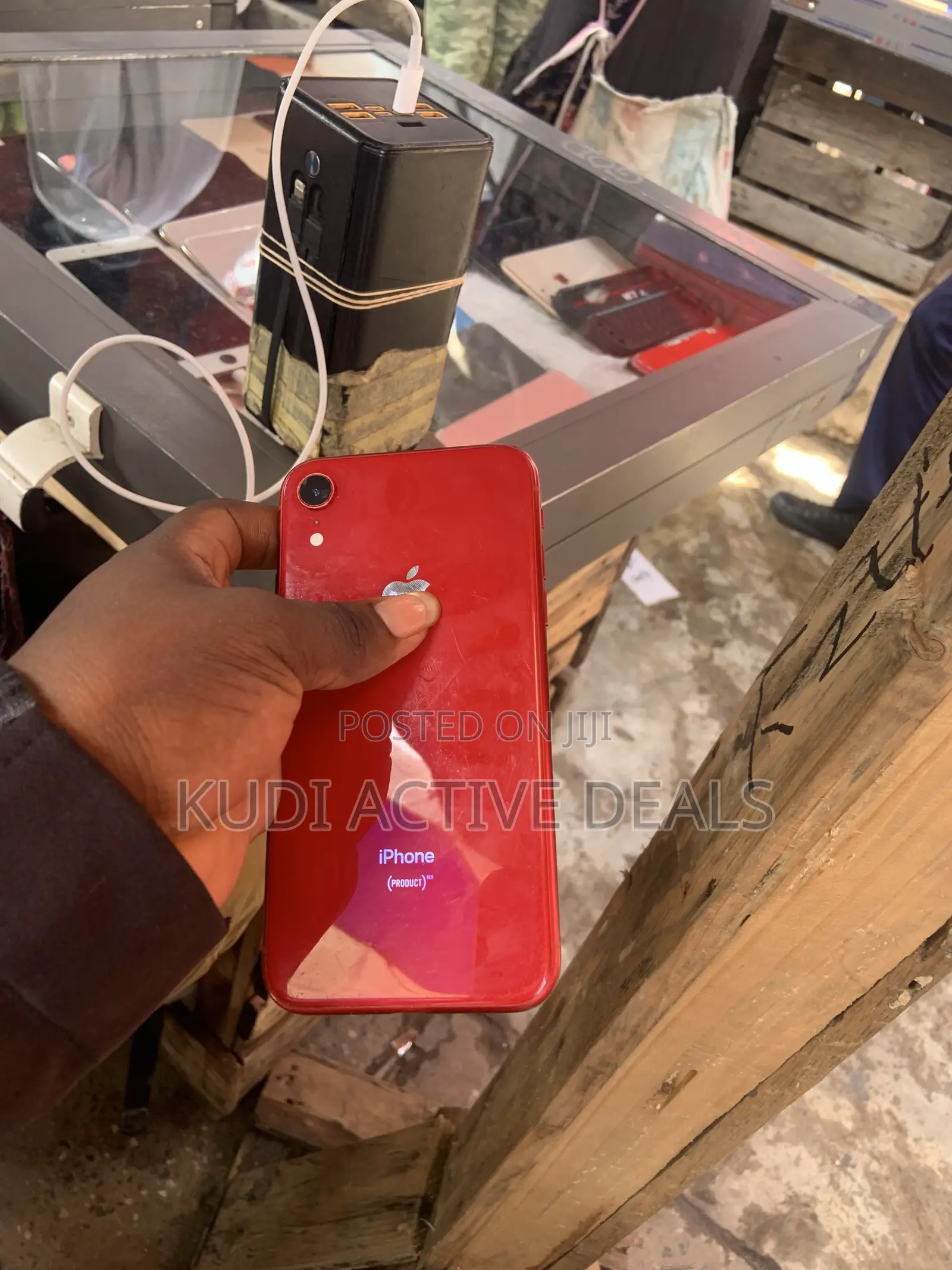 New Apple iPhone XR 64 GB Red