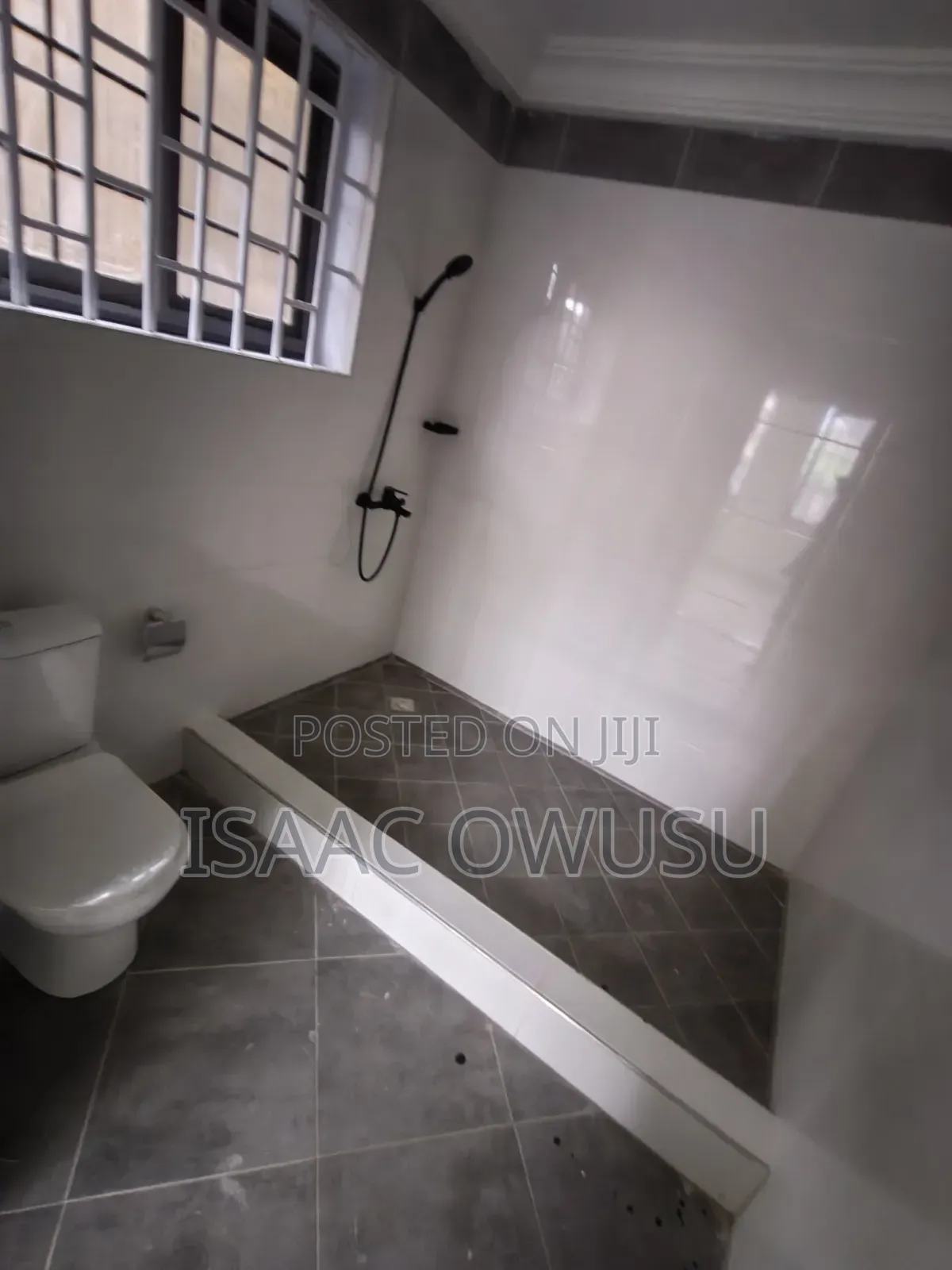 2bdrm Apartment in Gbawe-Bulemin, Bullemin for rent