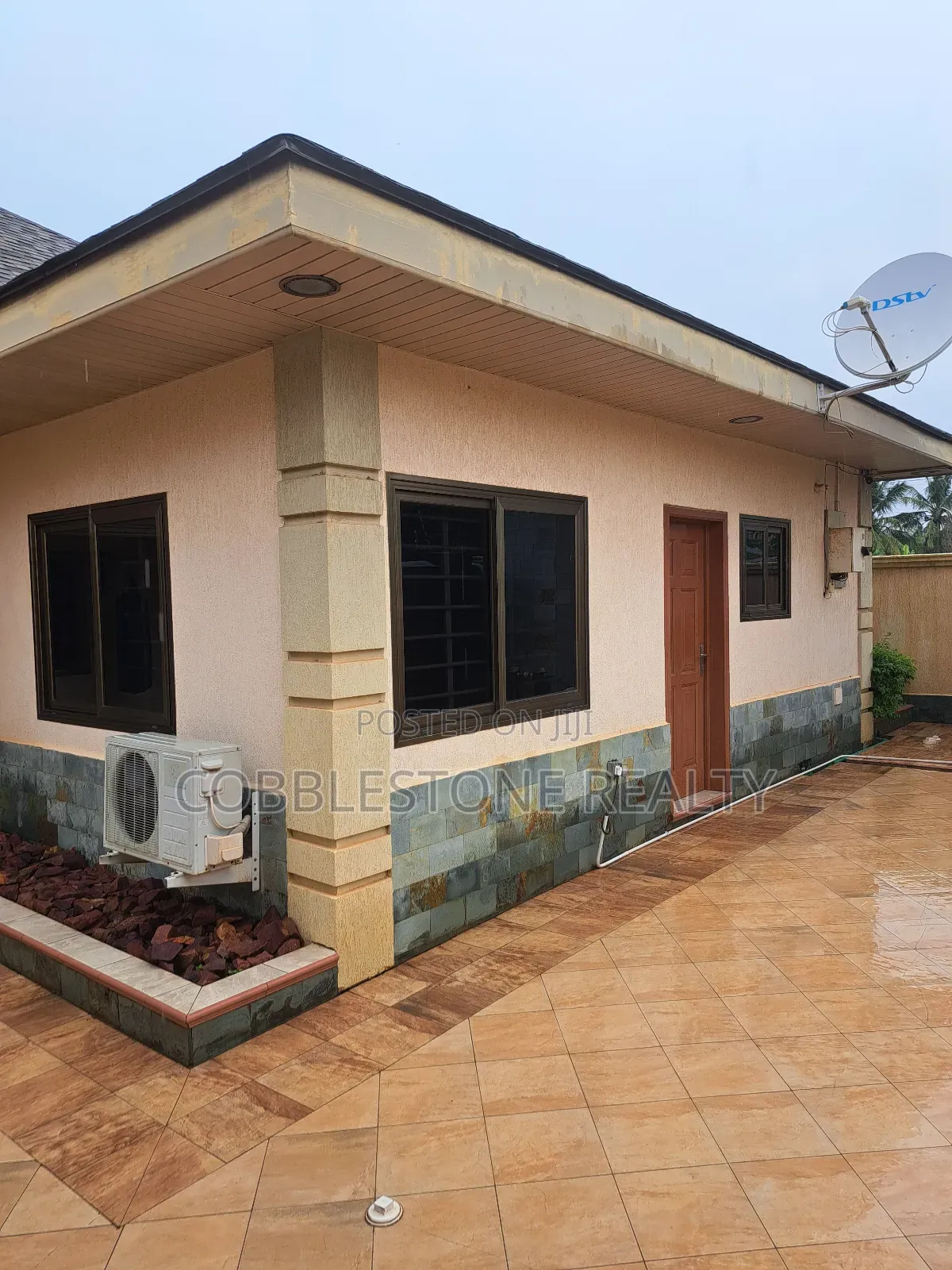 3bdrm House in Teshie for rent