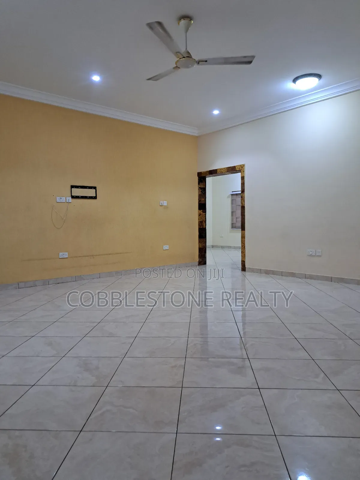 3bdrm House in Teshie for rent