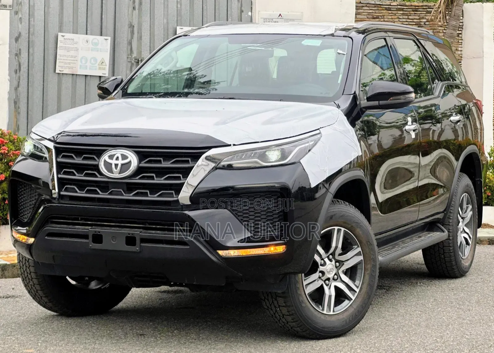 New Toyota Fortuner 2025 Black