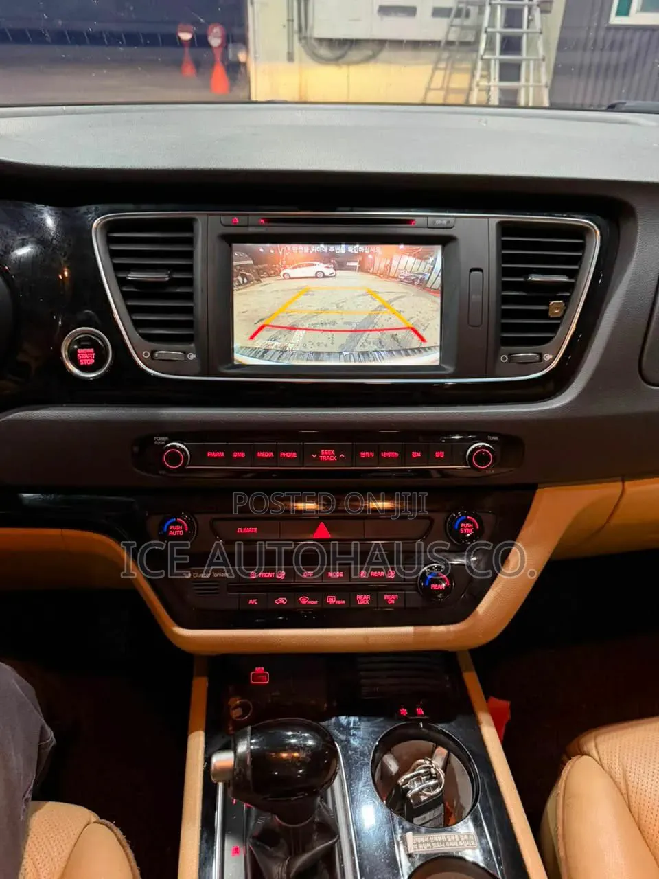 Kia Carnival 2014 White