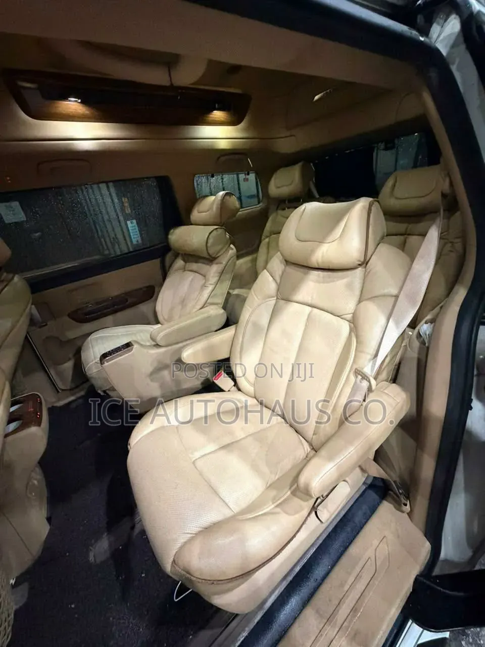 Kia Carnival 2014 White