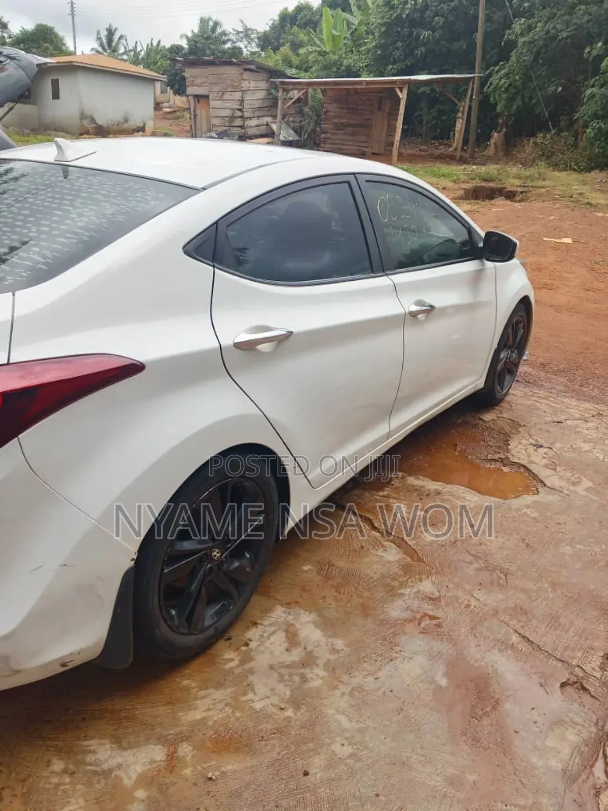 Hyundai Elantra 2016 White