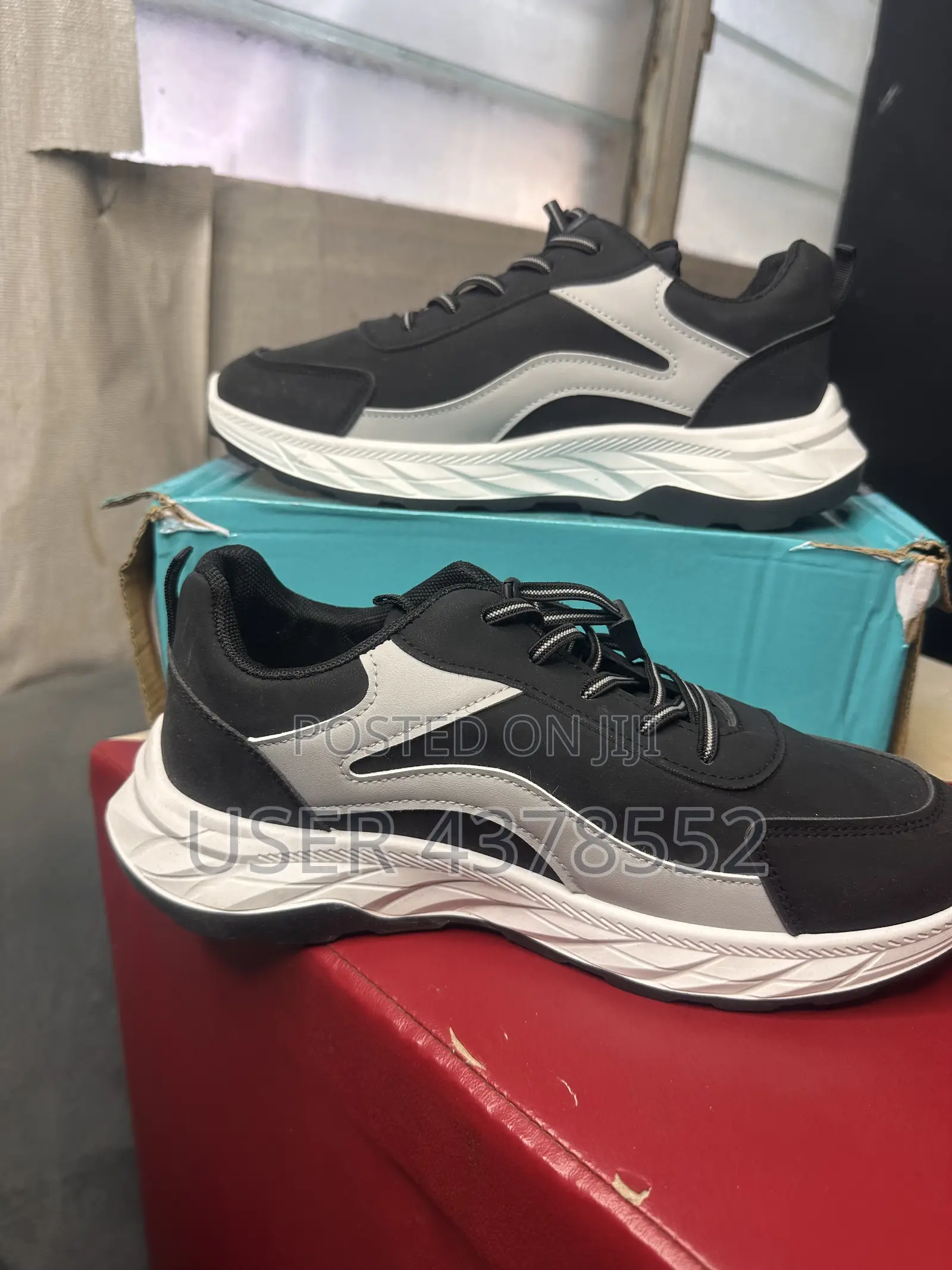 Sleek Rb Casual Sneakers