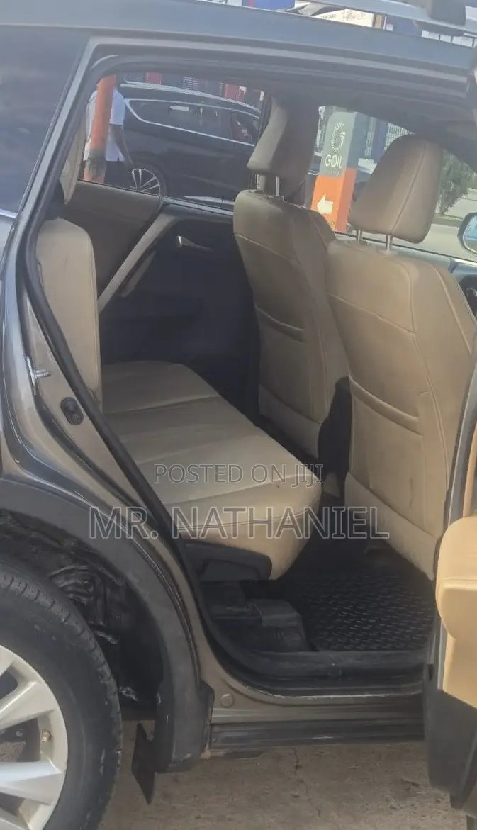 Toyota RAV4 2013 Gray