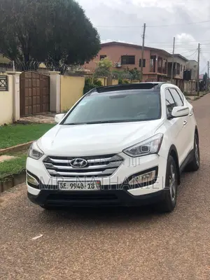 Hyundai Santa Fe 2014 White
