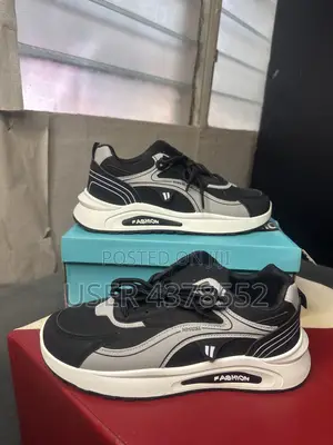 Quality Sports Wear Shoes