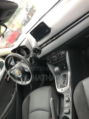 Toyota Yaris 2018 Black
