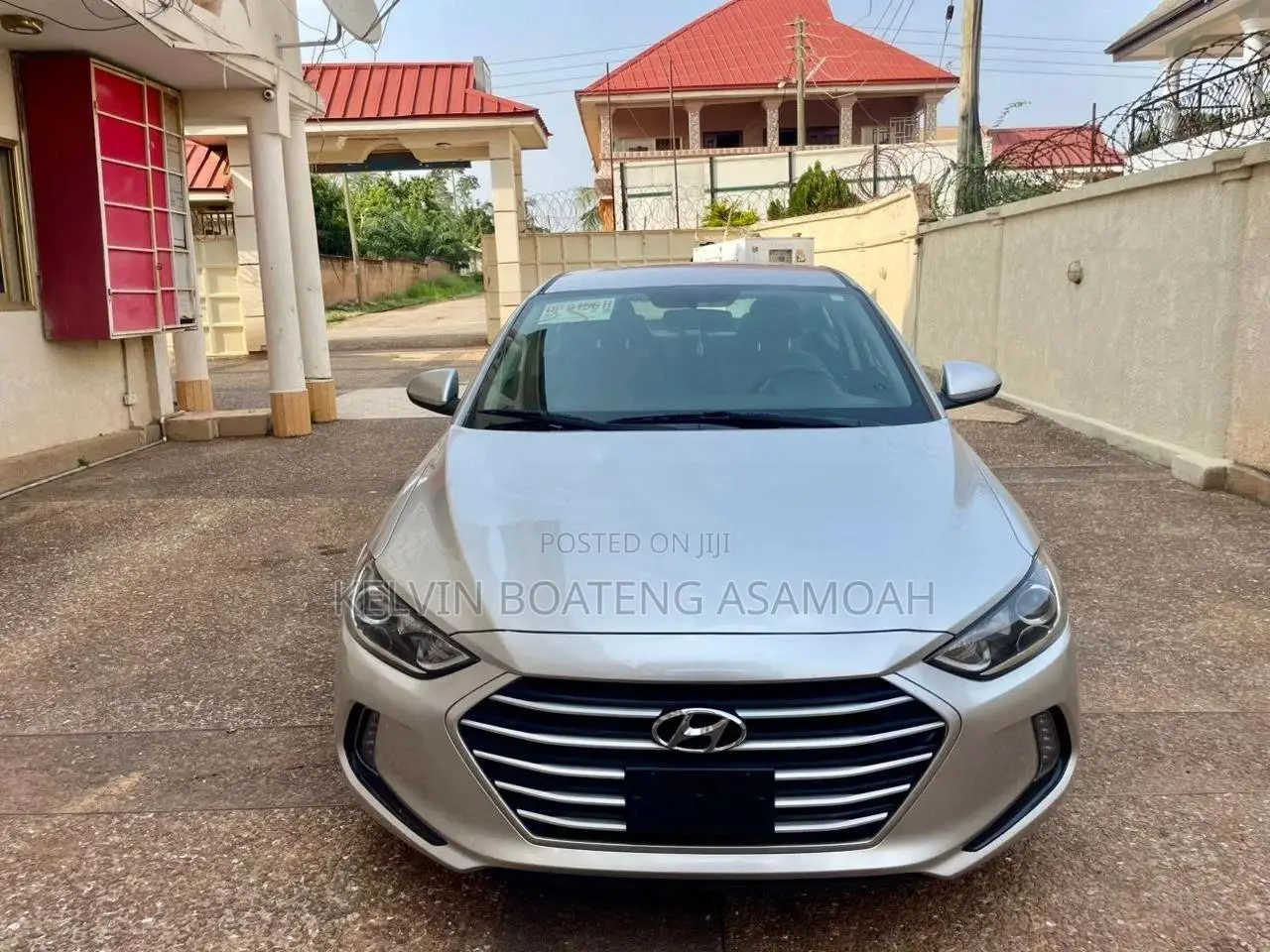 Hyundai Elantra SE Sedan FWD (2.0L 4cyl 6M) 2017 Gray