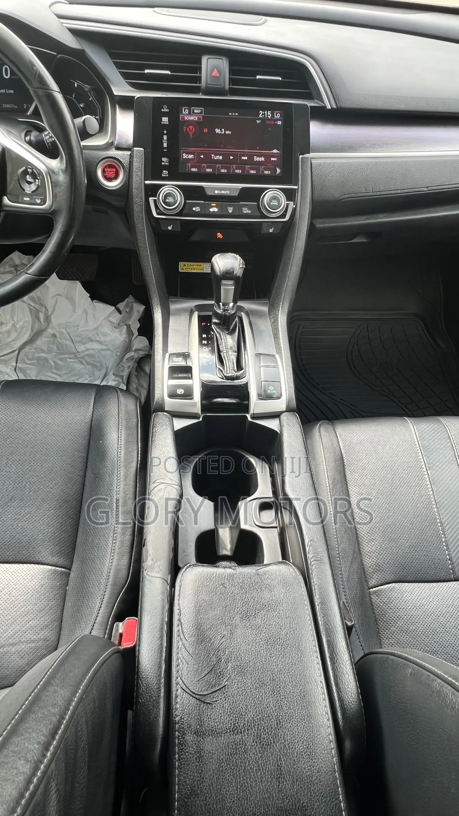 Honda Civic Touring 4dr Sedan (1.5L 4cyl) 2017 Gray