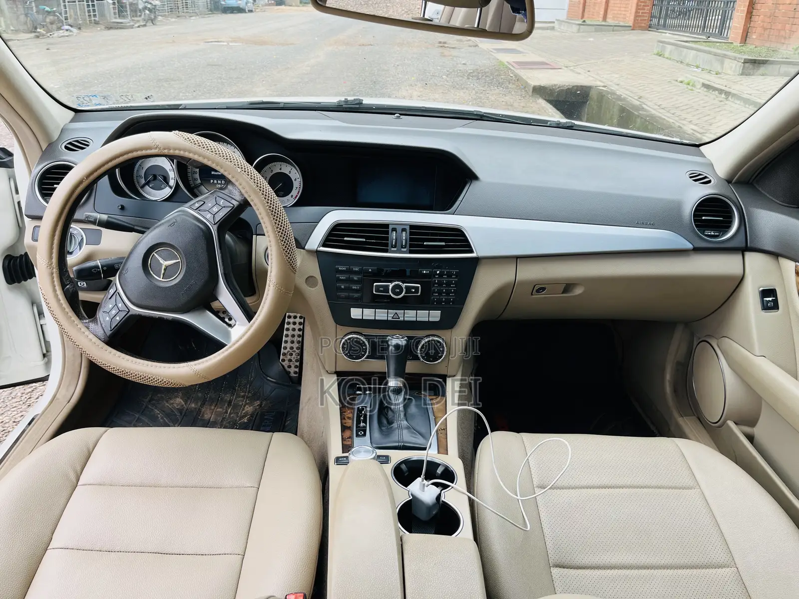 Mercedes-Benz C250 2014 White