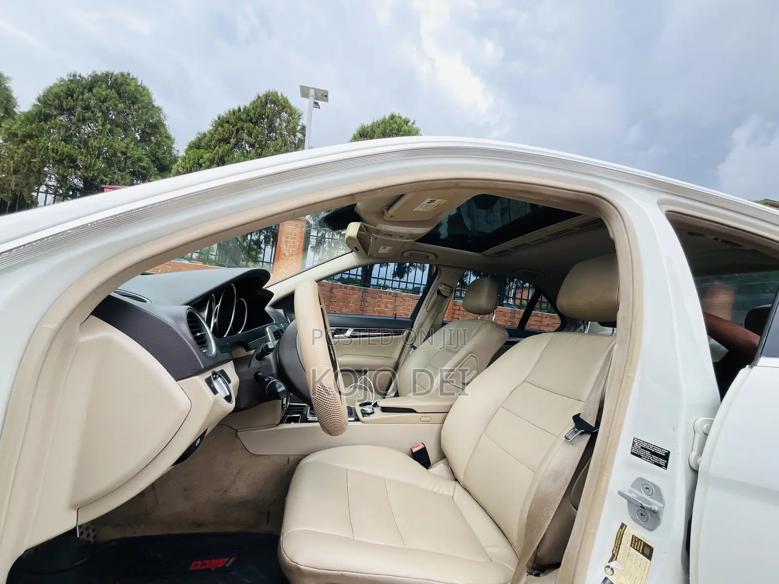 Mercedes-Benz C250 2014 White