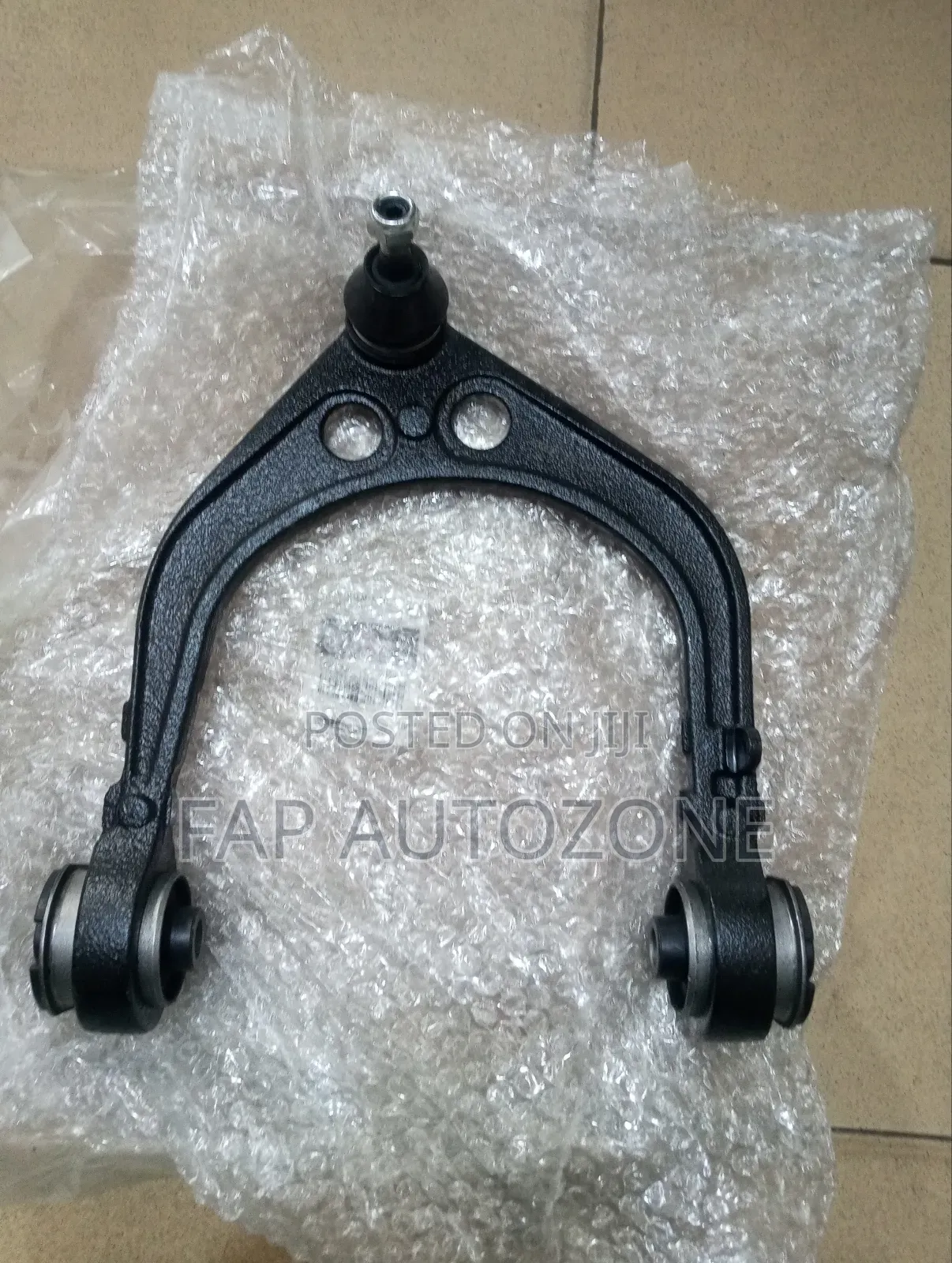 01592.Original Chrysler 300, Dodge Charger Magnum Control Arm From Usa