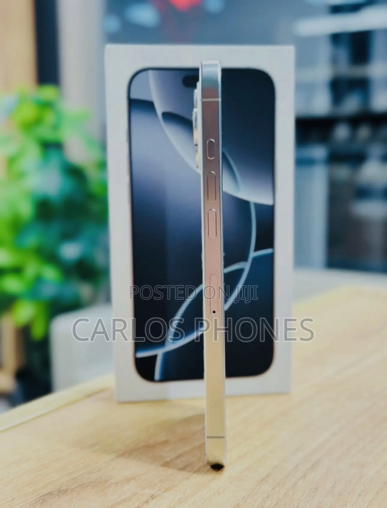New Apple iPhone 16 Pro Max 512 GB Silver