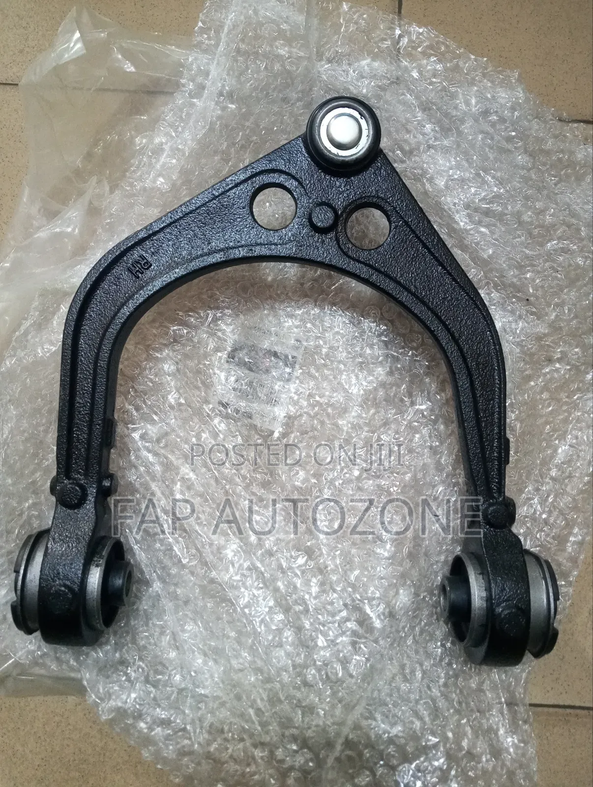 01592.Original Chrysler 300, Dodge Charger Magnum Control Arm From Usa