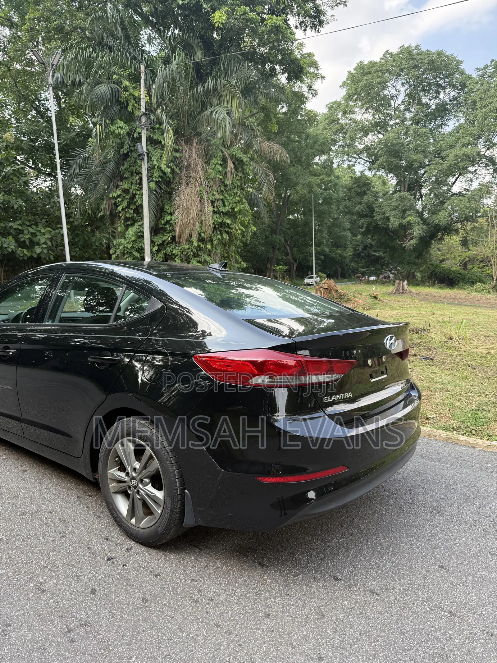 Hyundai Elantra Value Edition Sedan FWD (2.0L 4cyl 6A) 2017 Black