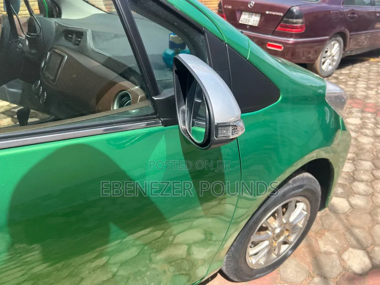 Toyota Vitz 2013 Green