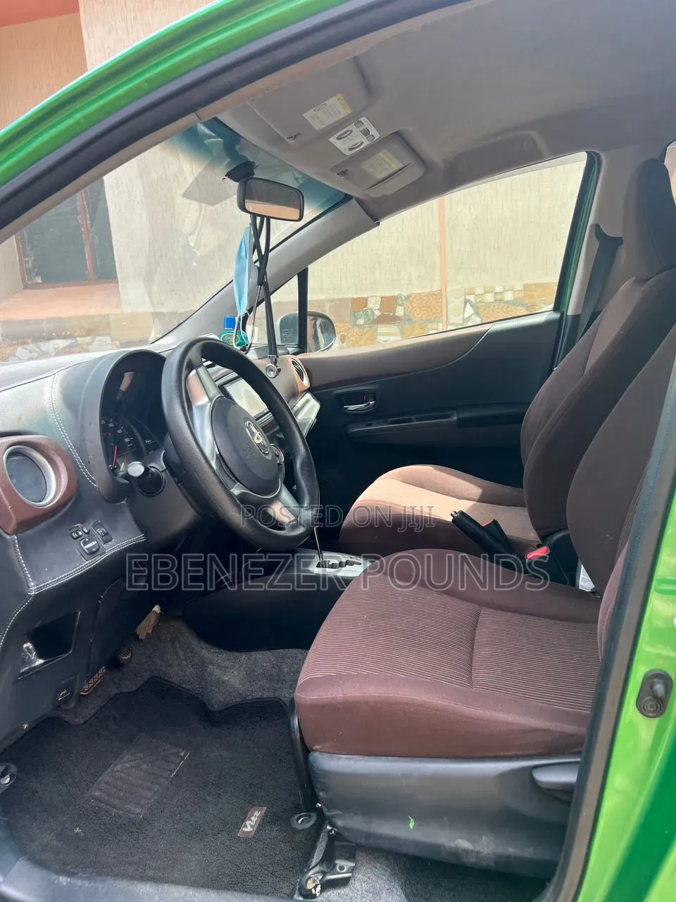 Toyota Vitz 2013 Green