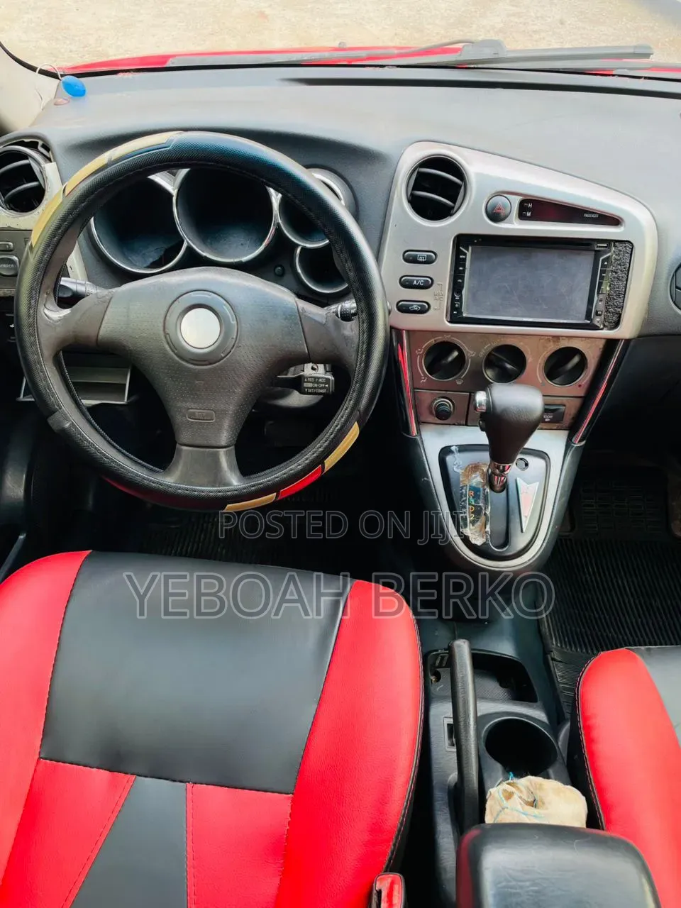 Pontiac Vibe 2006 Red