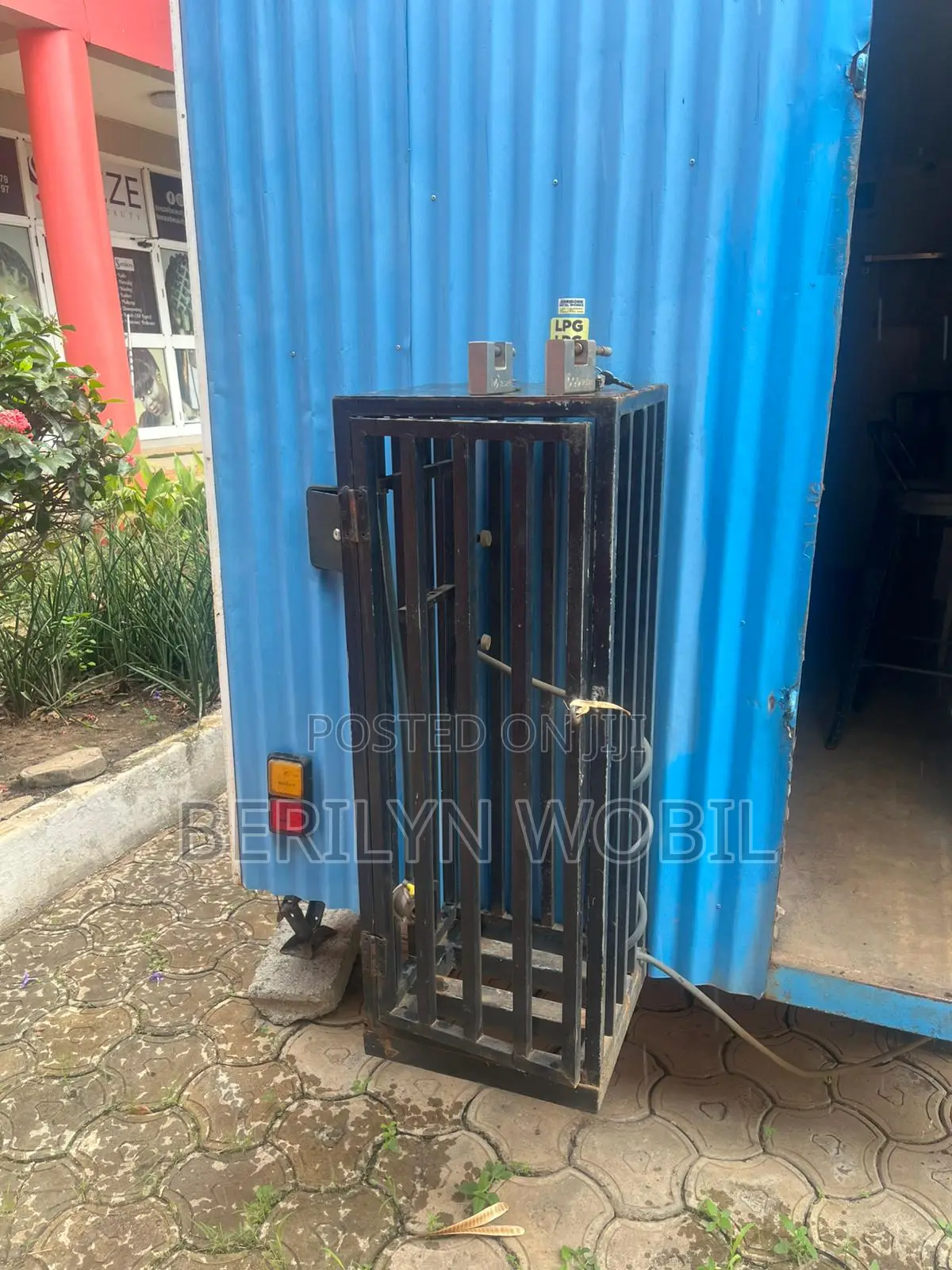 Food Truck For Sale (Appliances Included)