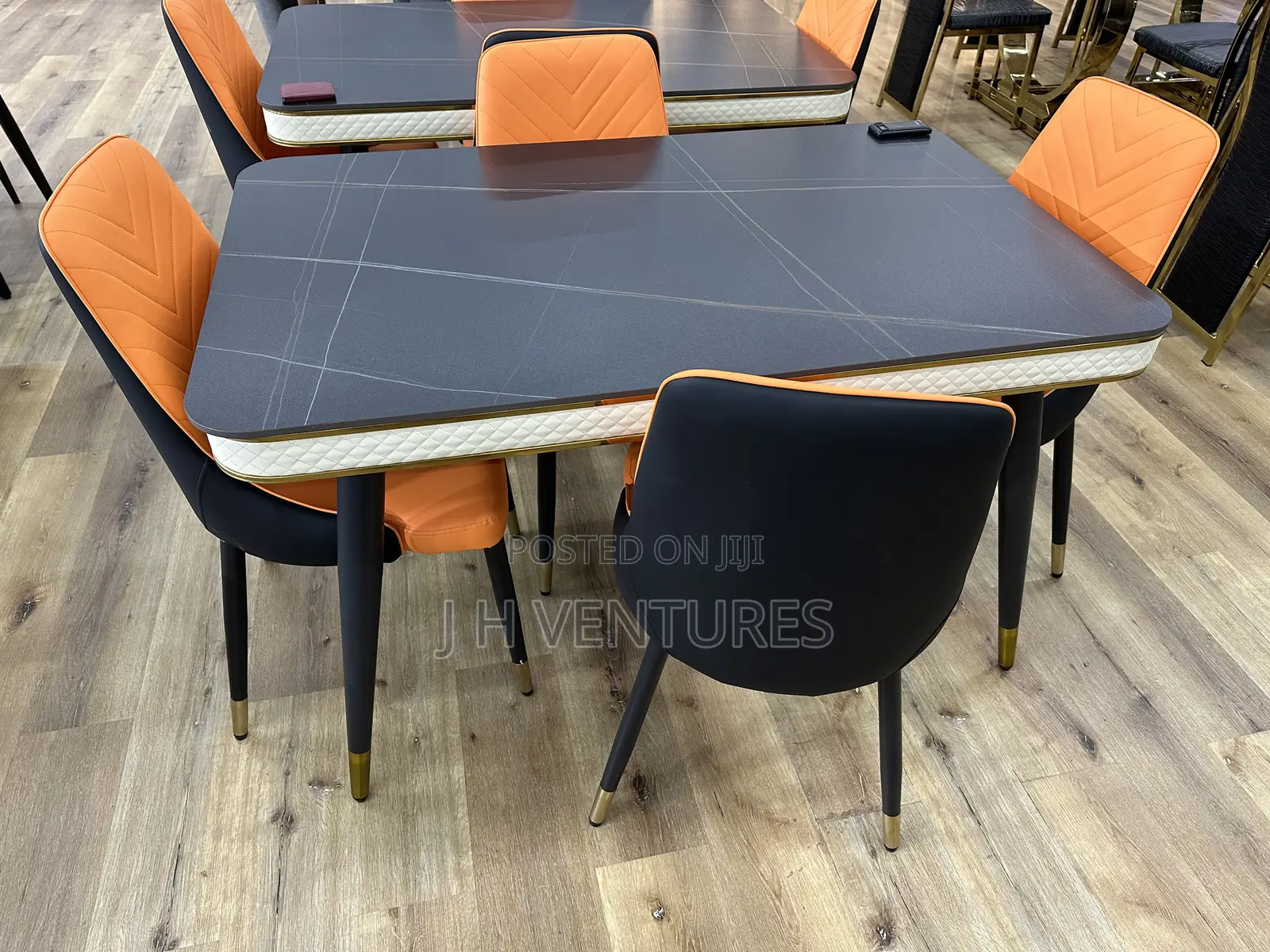 4 Seater Dining Table