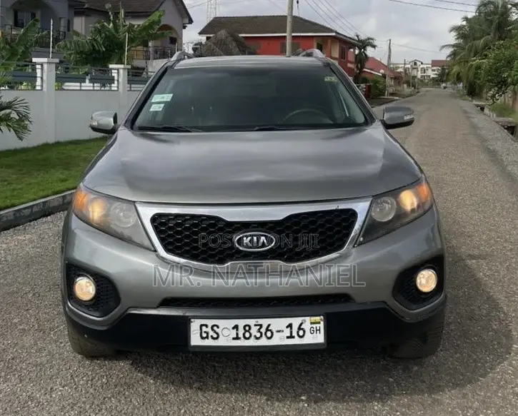 Kia Sorento 2011 Gray