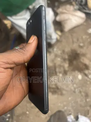 Apple iPhone 7 Plus 128 GB Black