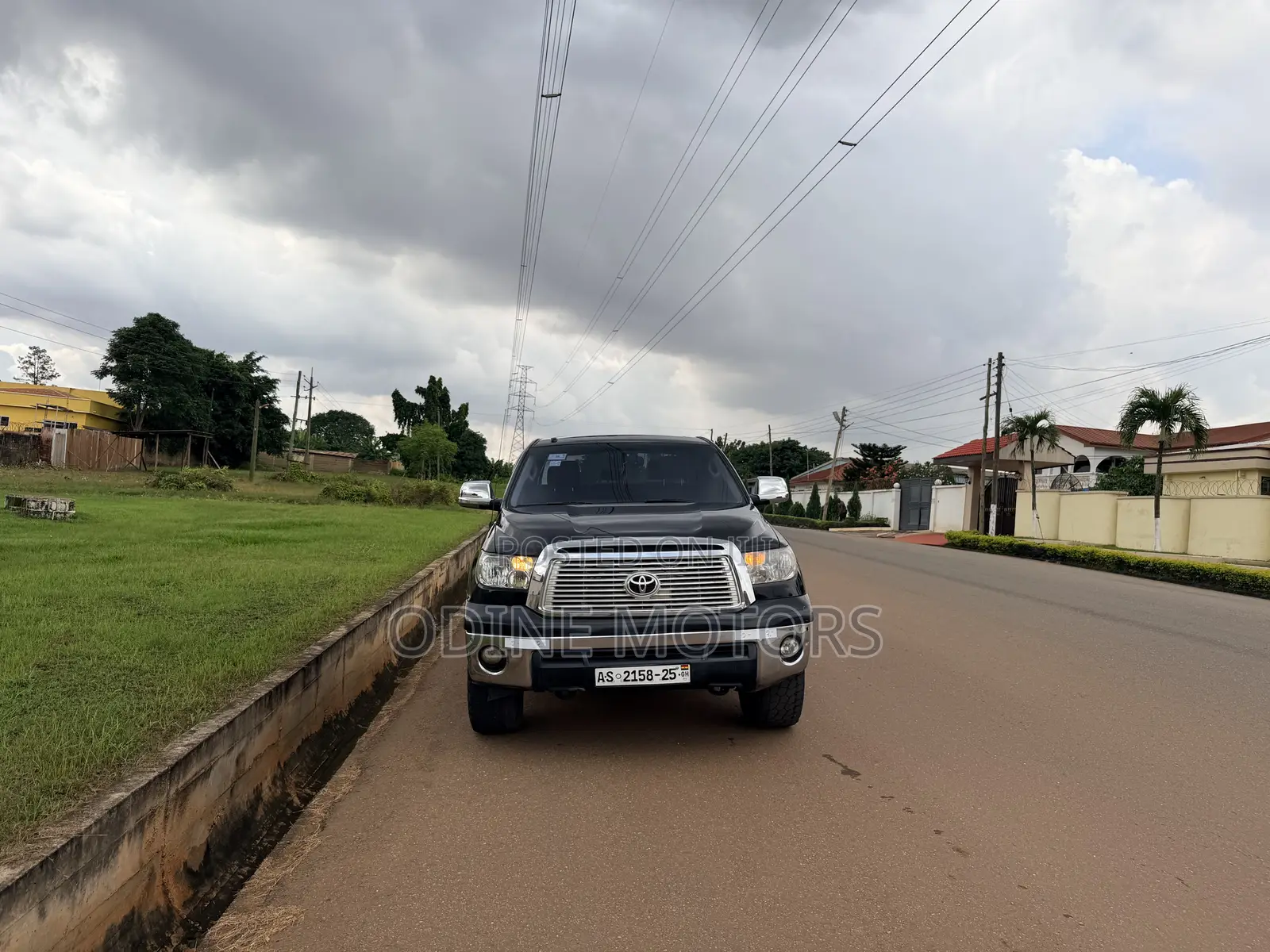 Toyota Tundra 2013 Black