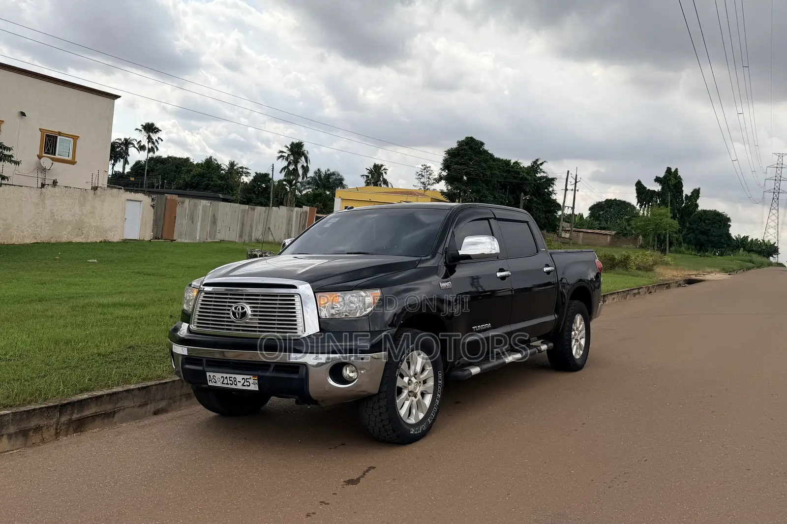 Toyota Tundra 2013 Black