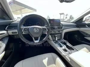 Honda Accord 2020 Gold