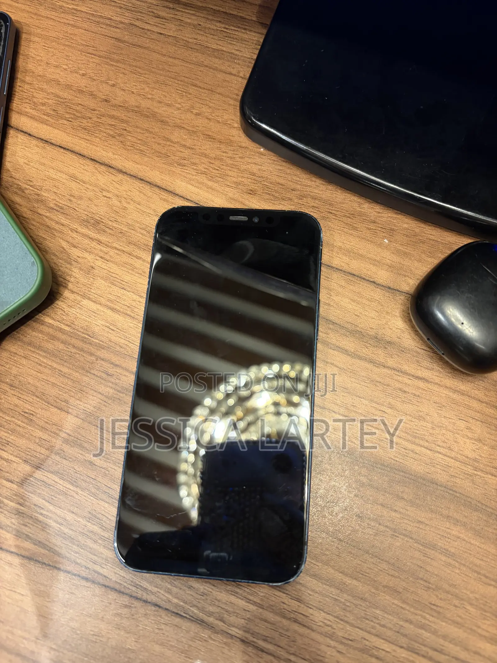 Apple iPhone 12 64 GB Black