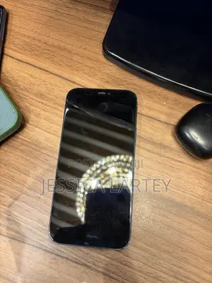 Apple iPhone 12 64 GB Black