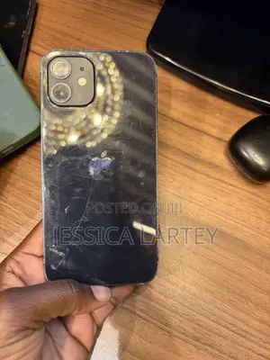 Apple iPhone 12 64 GB Black
