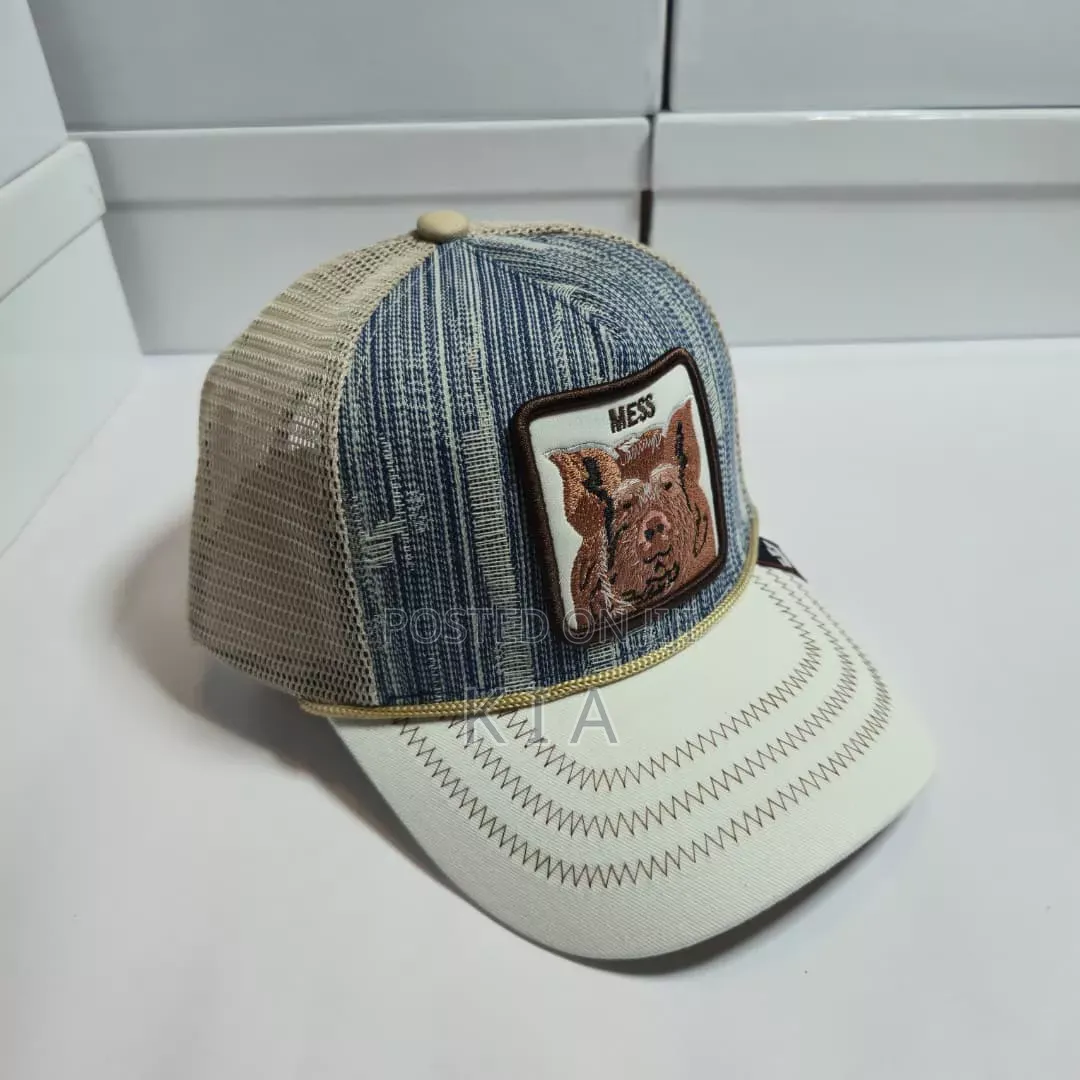 Premium Camouflage Wolf Trucker Cap – Unisex Fashion Cap 