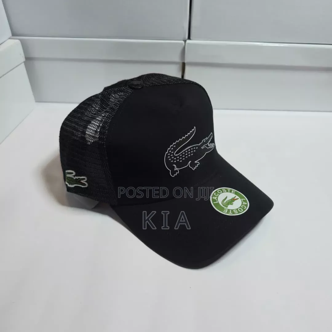 Premium Camouflage Wolf Trucker Cap – Unisex Fashion Cap 